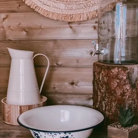 Camping Au Style Scandinave Et Son Bain Nordique *
