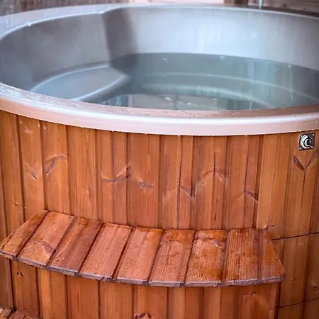 Au Style Scandinave Et Son Bain Nordique Kemping *